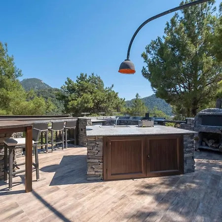 Сasa de vacaciones Superb Home With Shared Pool Surrounded By Nature In Marmaris